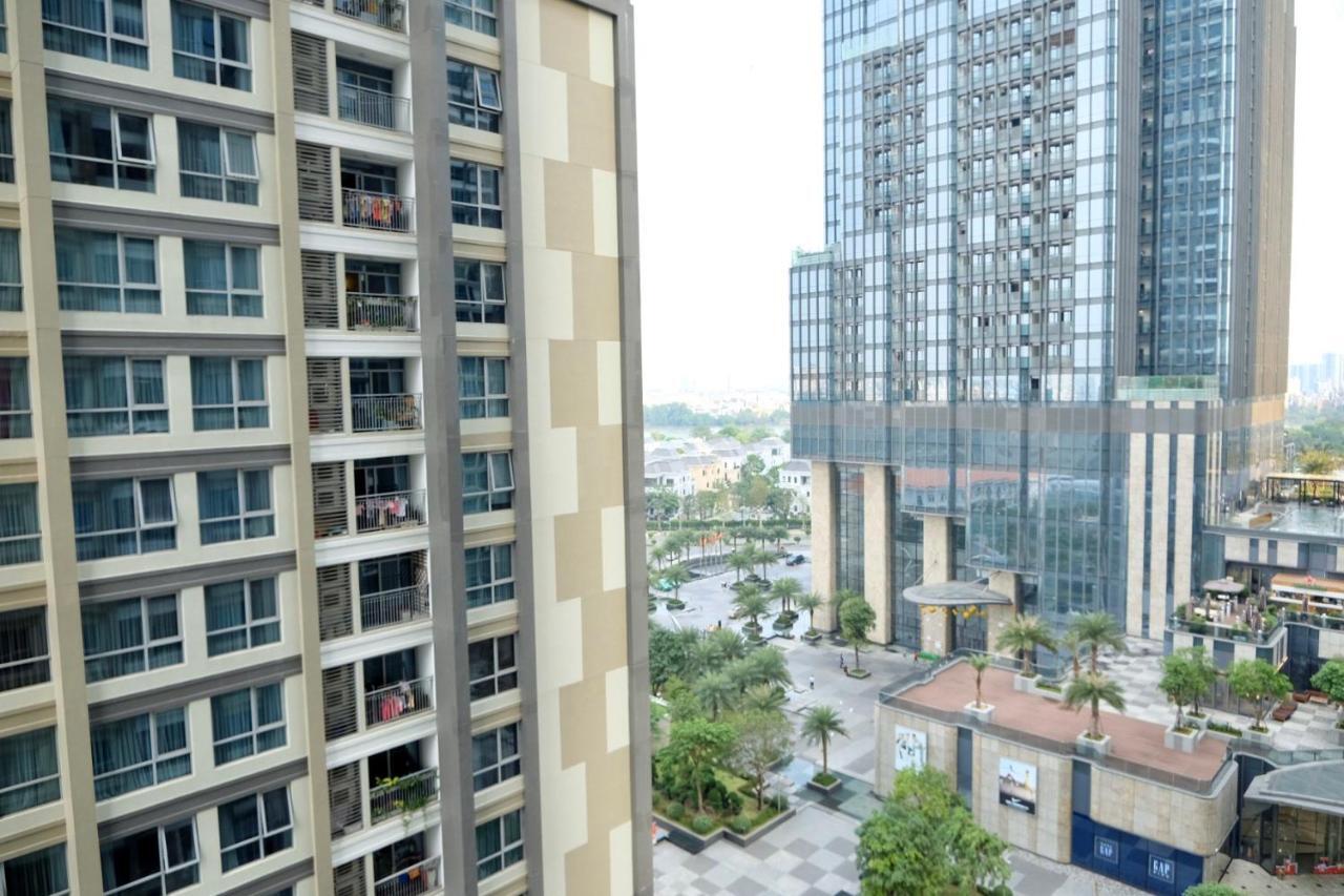 Vinhomes Central Park - Stylish And High Class Service Apartment - 10 Stars Ho Chi Minh City Exterior photo